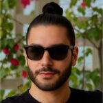 آریا زهدی (کارشناس فروش)